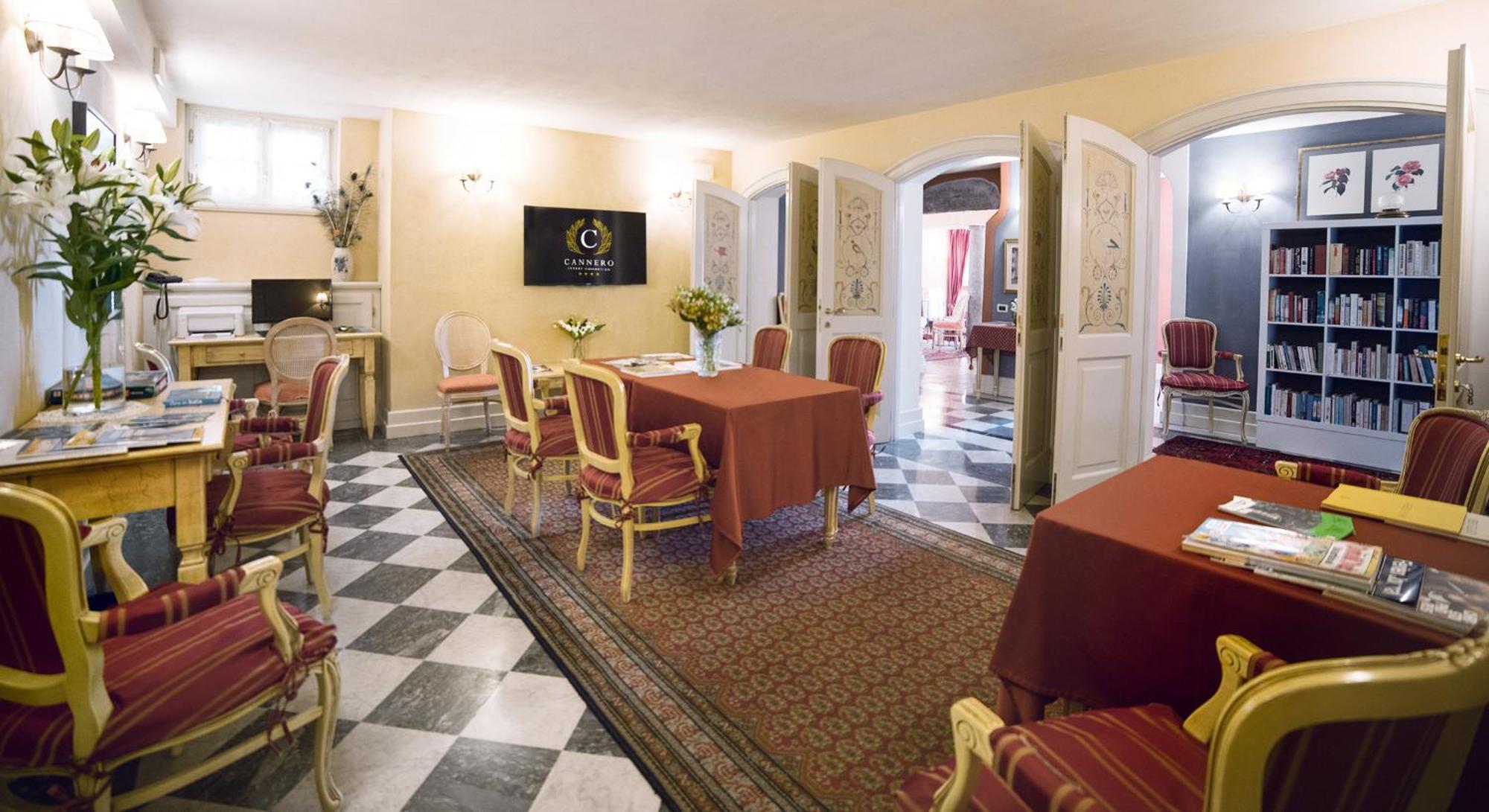 Residenza Dei Fiori Aparthotel กันเนโร ริเวียรา ภายนอก รูปภาพ