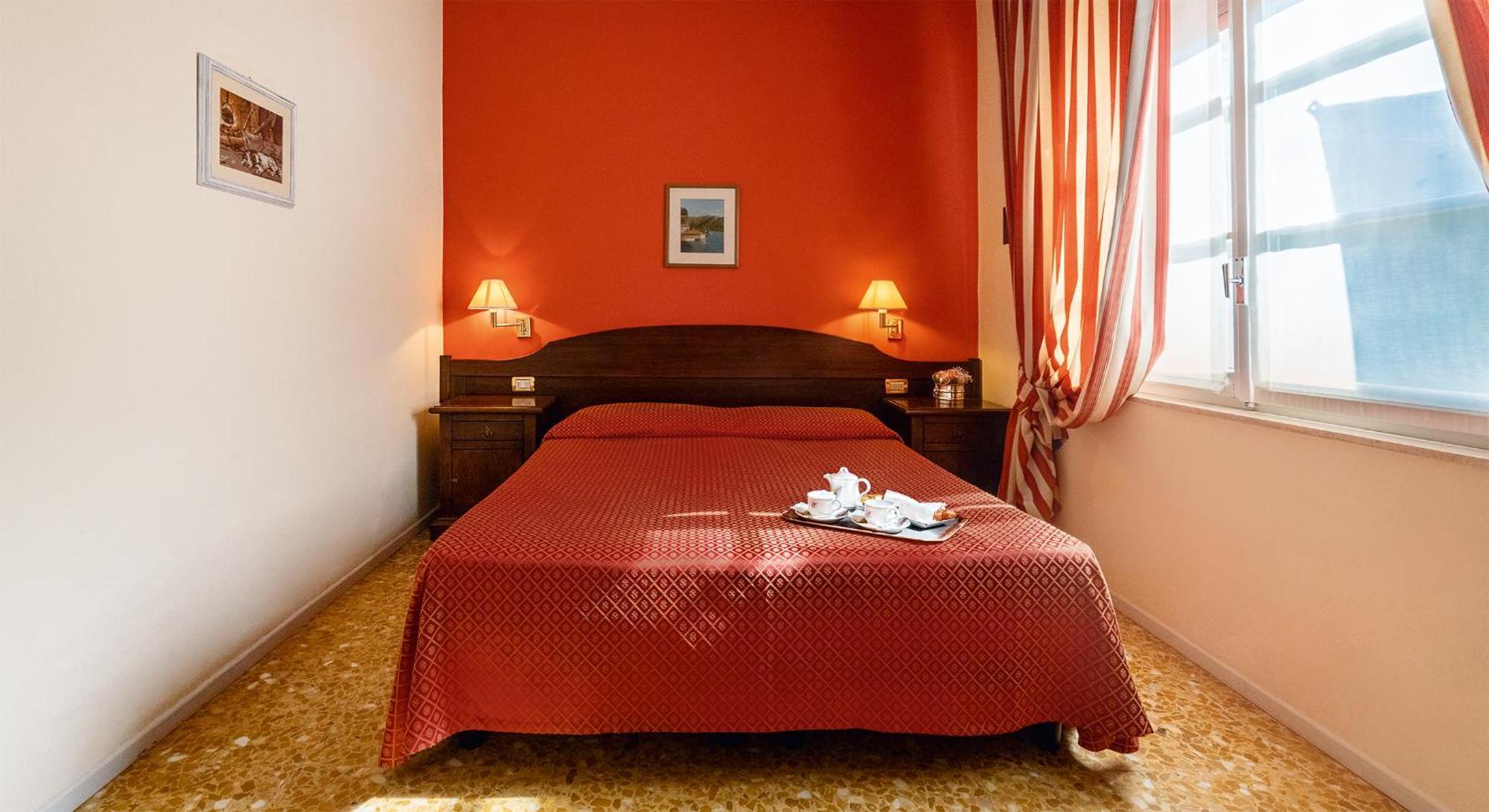 Residenza Dei Fiori Aparthotel กันเนโร ริเวียรา ภายนอก รูปภาพ