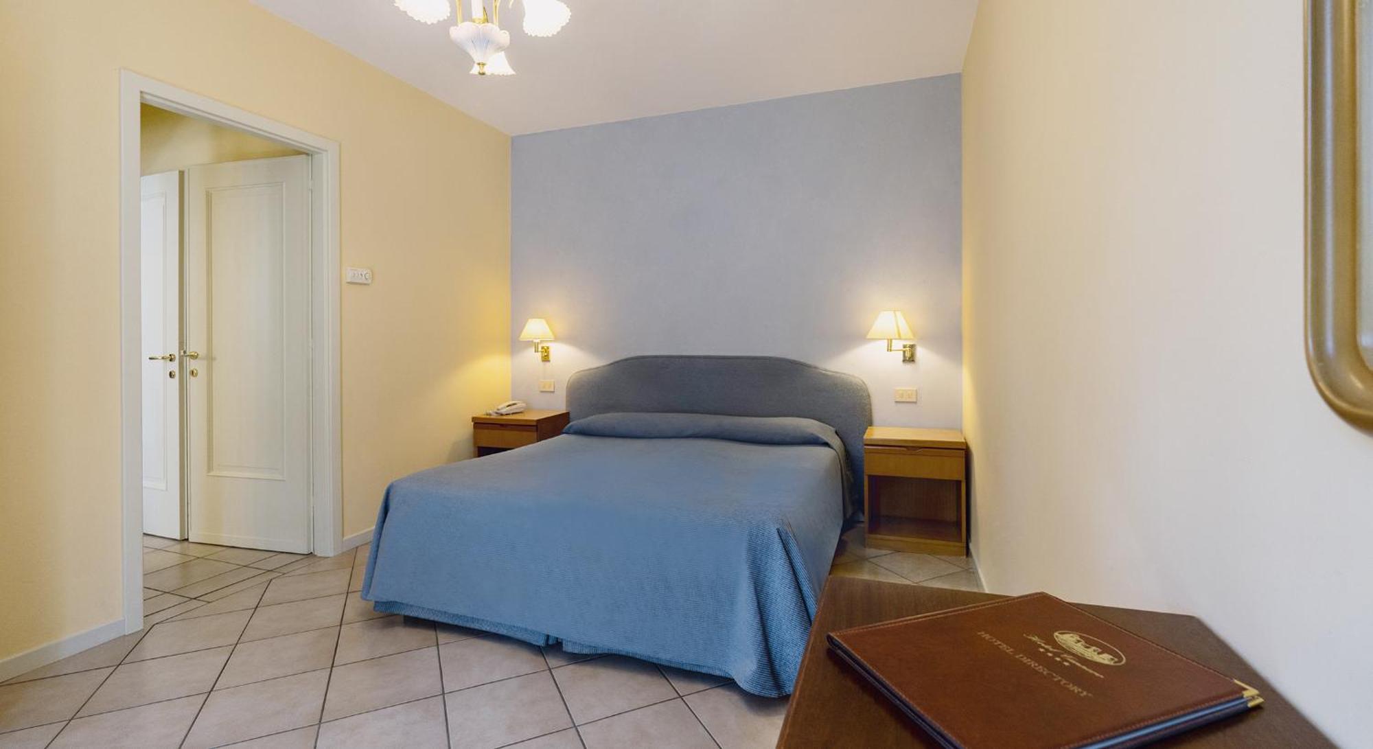 Residenza Dei Fiori Aparthotel กันเนโร ริเวียรา ภายนอก รูปภาพ