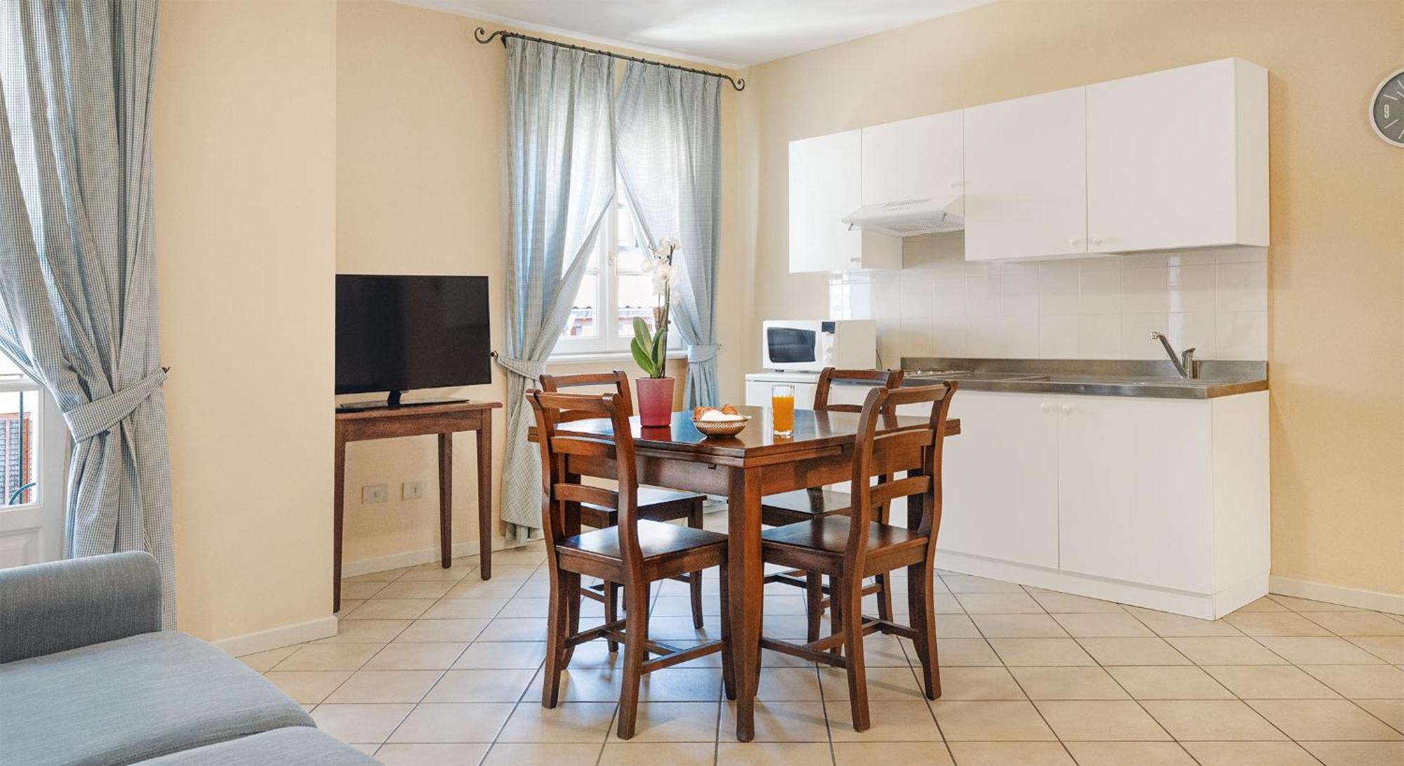 Residenza Dei Fiori Aparthotel กันเนโร ริเวียรา ภายนอก รูปภาพ