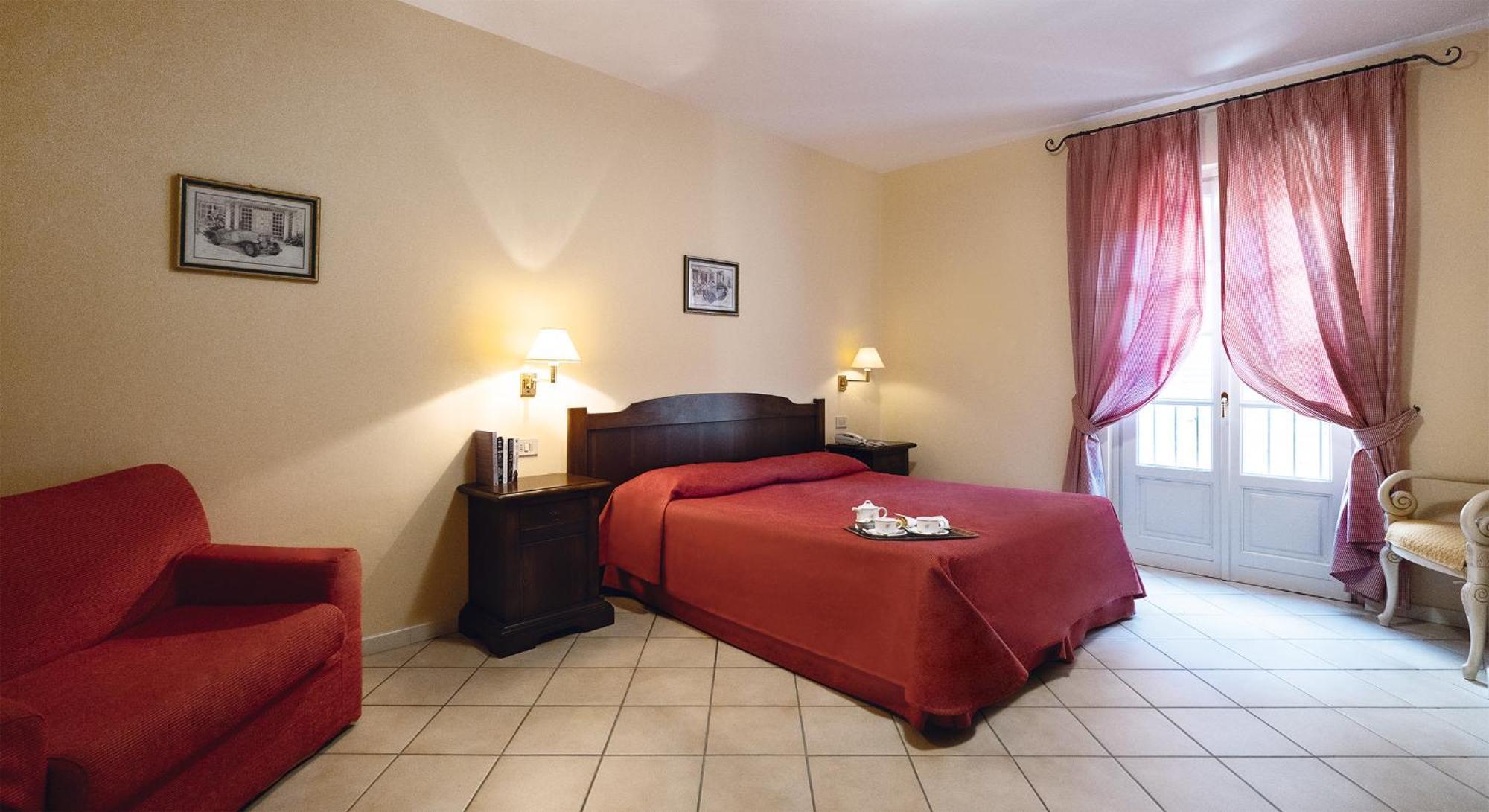 Residenza Dei Fiori Aparthotel กันเนโร ริเวียรา ภายนอก รูปภาพ