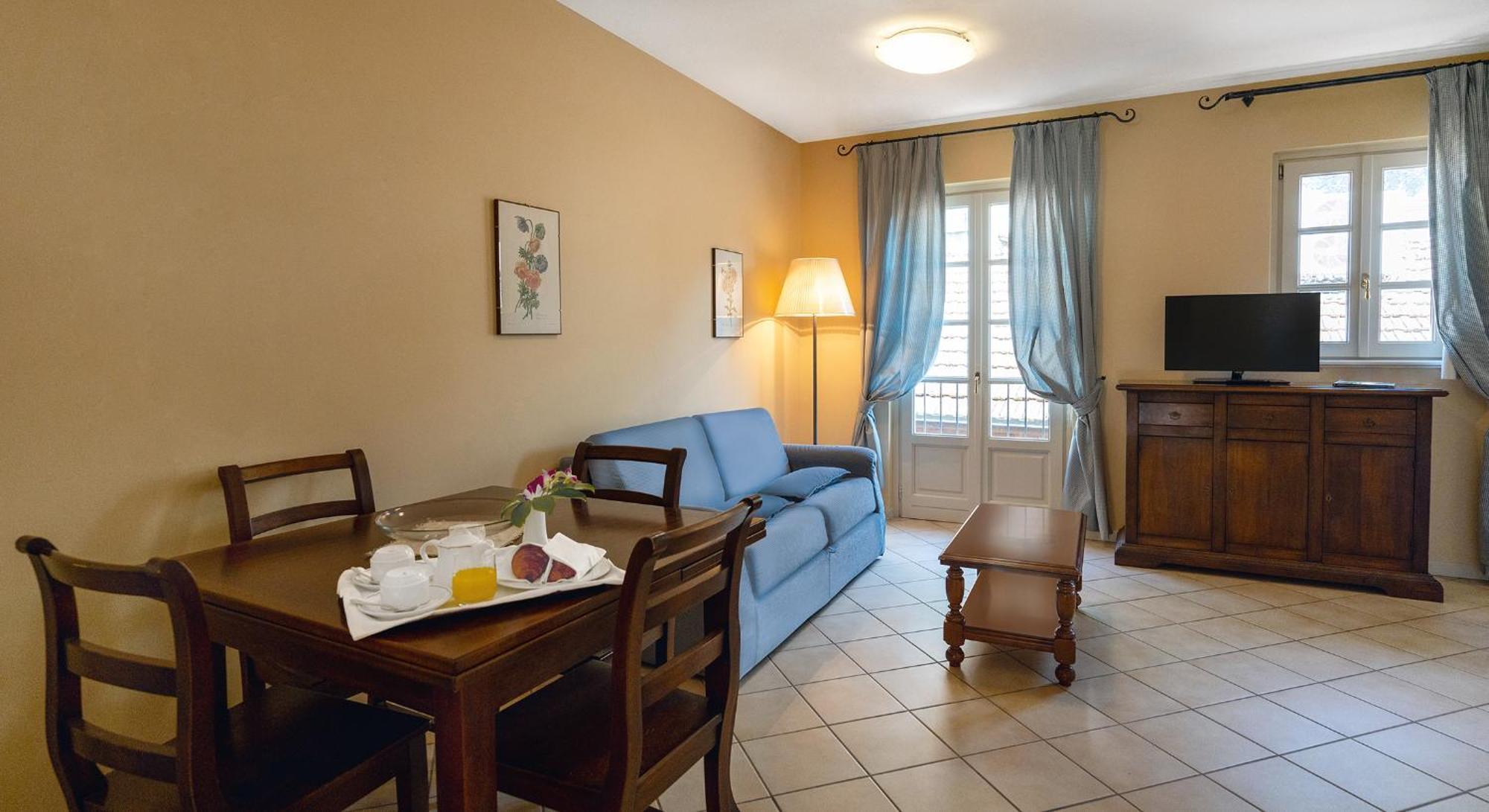 Residenza Dei Fiori Aparthotel กันเนโร ริเวียรา ภายนอก รูปภาพ